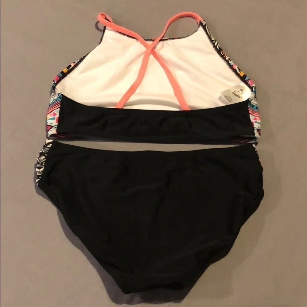 Bathing suit